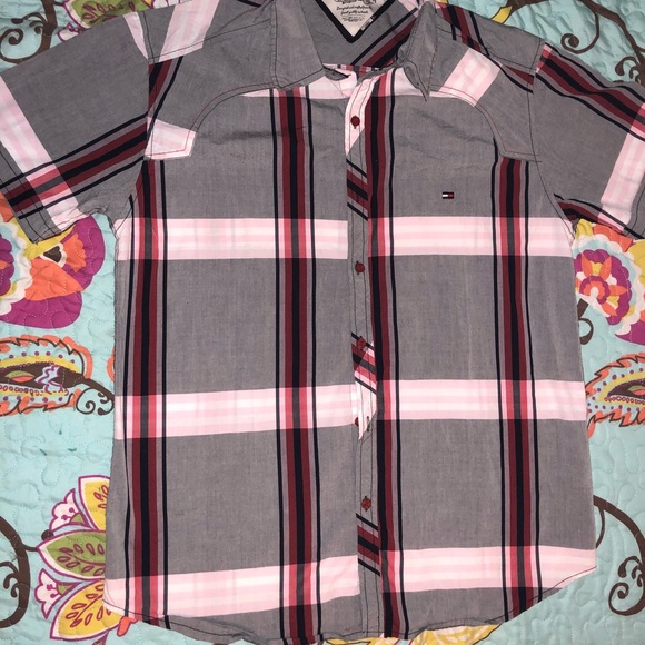 Hilfiger button up short sleeve plaid - Picture 2 of 2